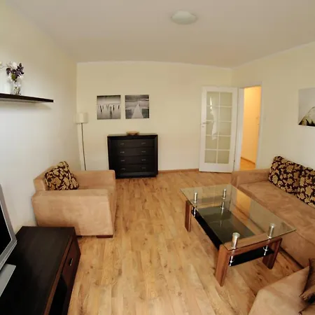 皇家公寓 - 亚基沃公寓 公寓 *