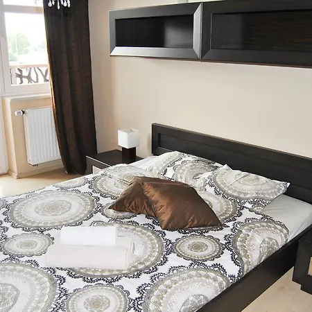 公寓 皇家公寓 - 亚基沃公寓 *