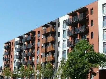 皇家公寓 - 亚基沃公寓 *