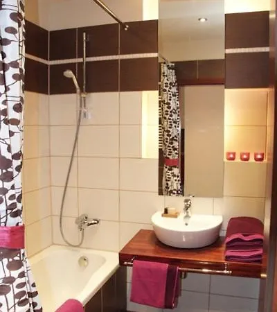 皇家公寓 - 亚基沃公寓 公寓 *