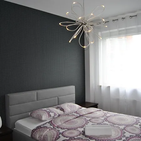 皇家公寓 - 亚基沃公寓