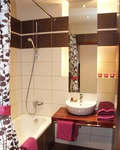 Royal - Jagielly 아파트 *