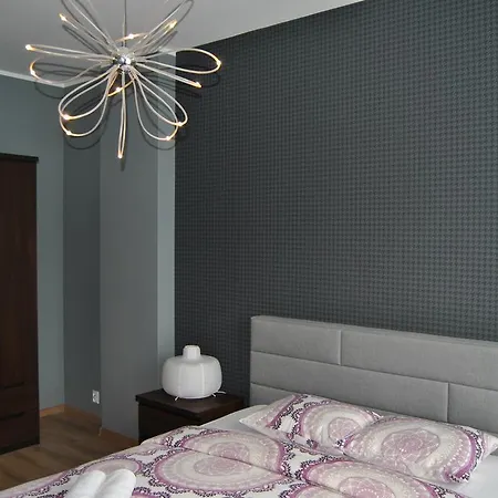 Royal - Jagielly Apartmán *