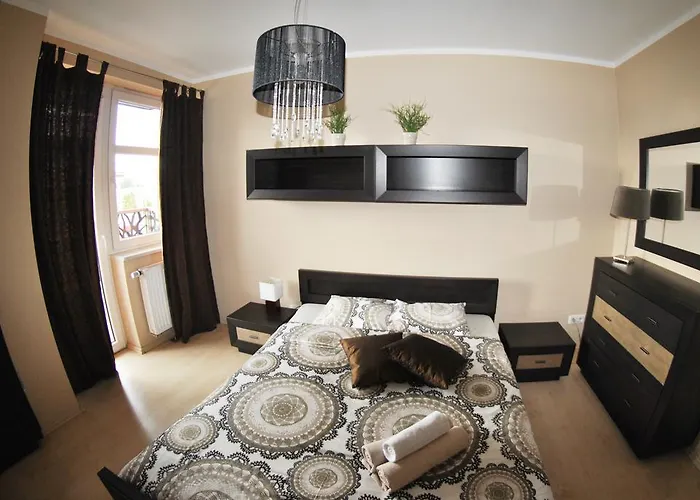 Royal - Jagielly Apartment